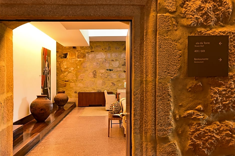 Pousada Convento de Arraiolos - Historic Hotel