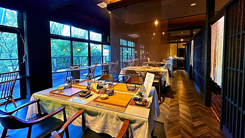 Iga AkameOnsen Taisenkaku