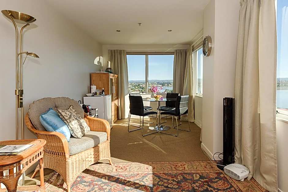 Top Of The Town Bed & Breakfast