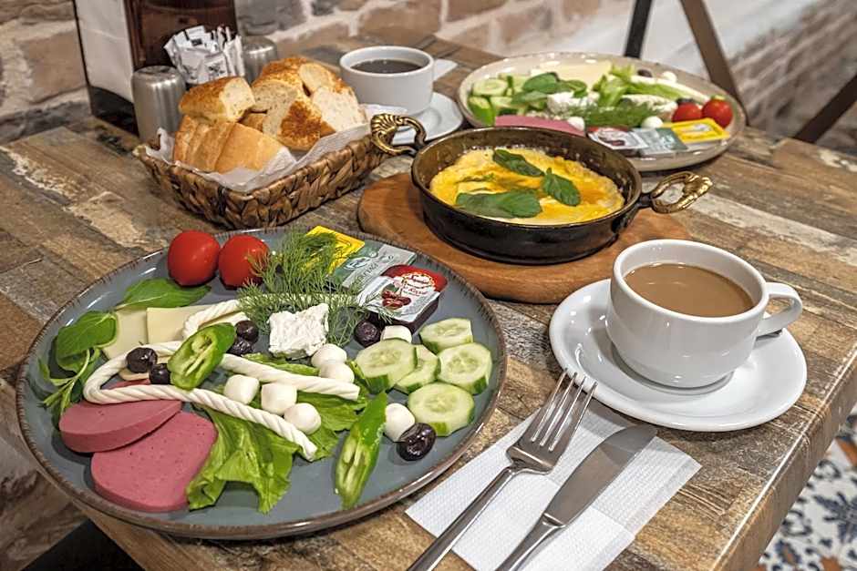 Family Istanbul Hotel