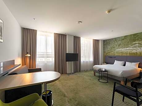 Superior Room with One King Bed and Sofa