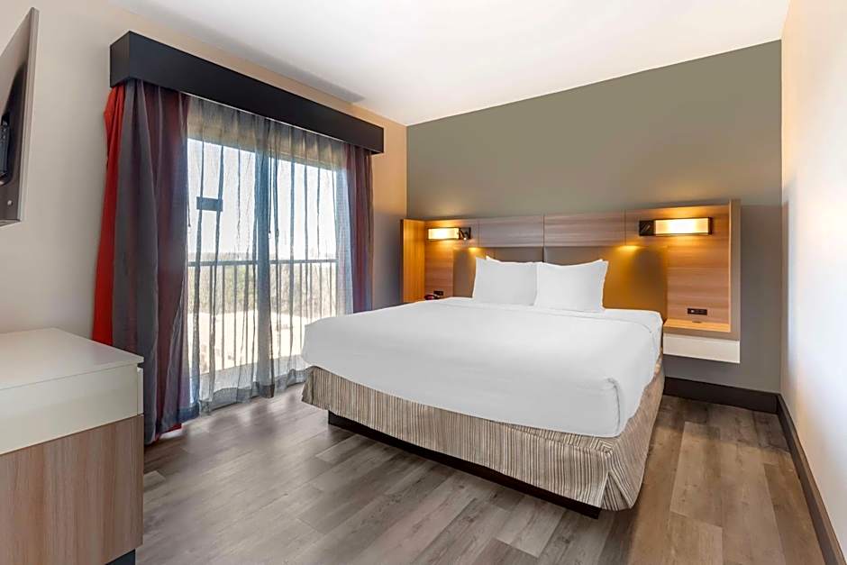 Best Western Plus Atlanta Airport-East