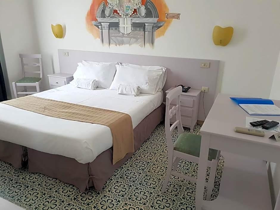 Hotel Elite Palermo Centro & Bistro'