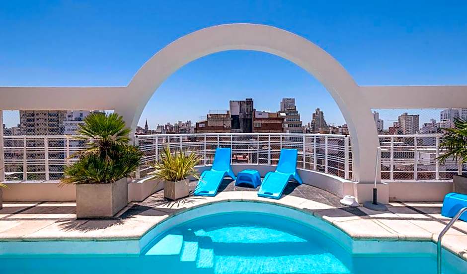 Urquiza Apart Hotel & Suites