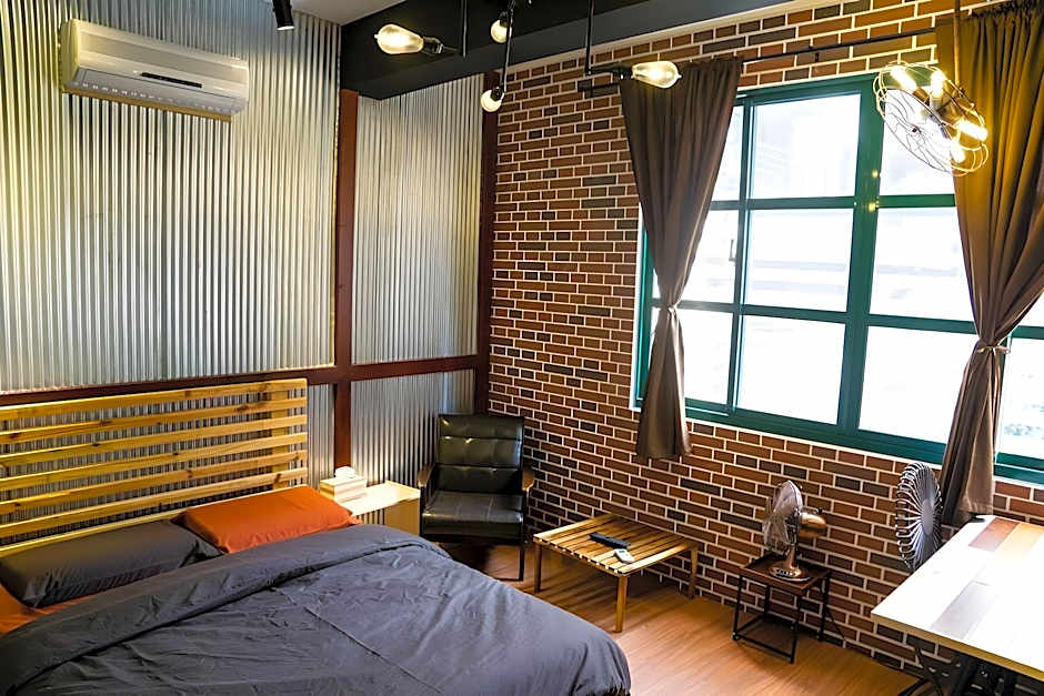 London Style Baker Street Inn