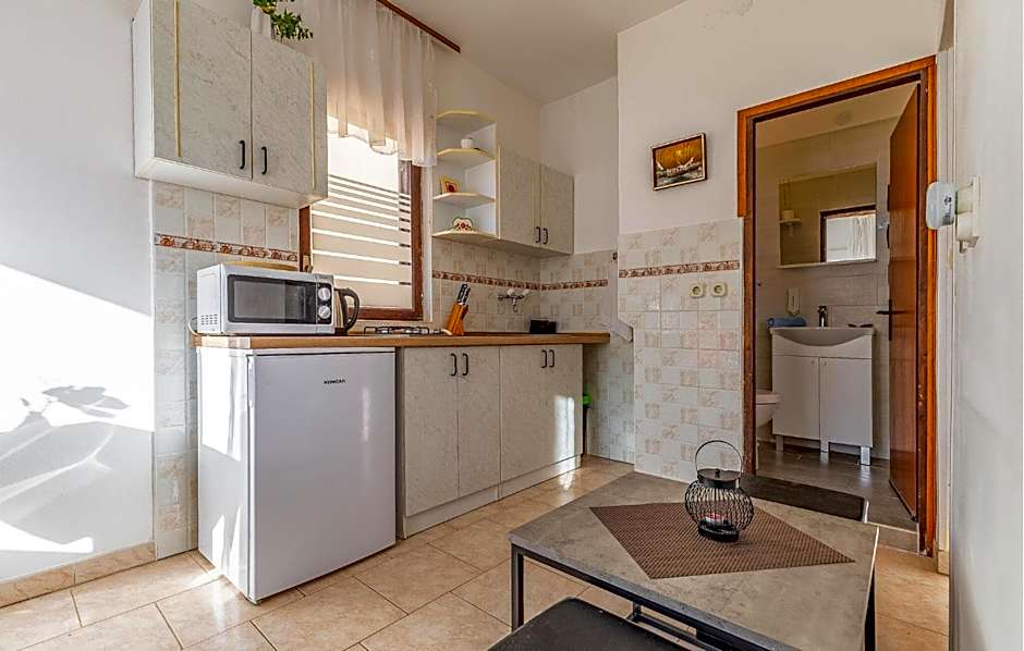 Gorgeous Apartment In Medulin With Wifi