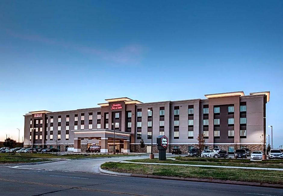 Hampton Inn By Hilton & Suites-Wichita/Airport, KS