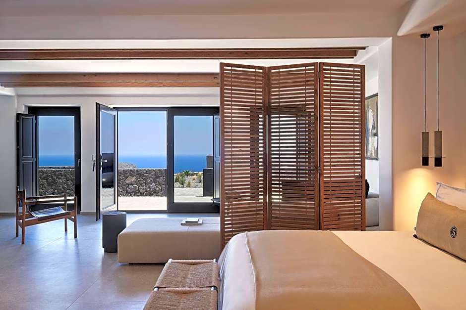 SantAnna Luxury Suites