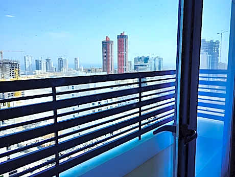 Belle Tower Luxury Apartments