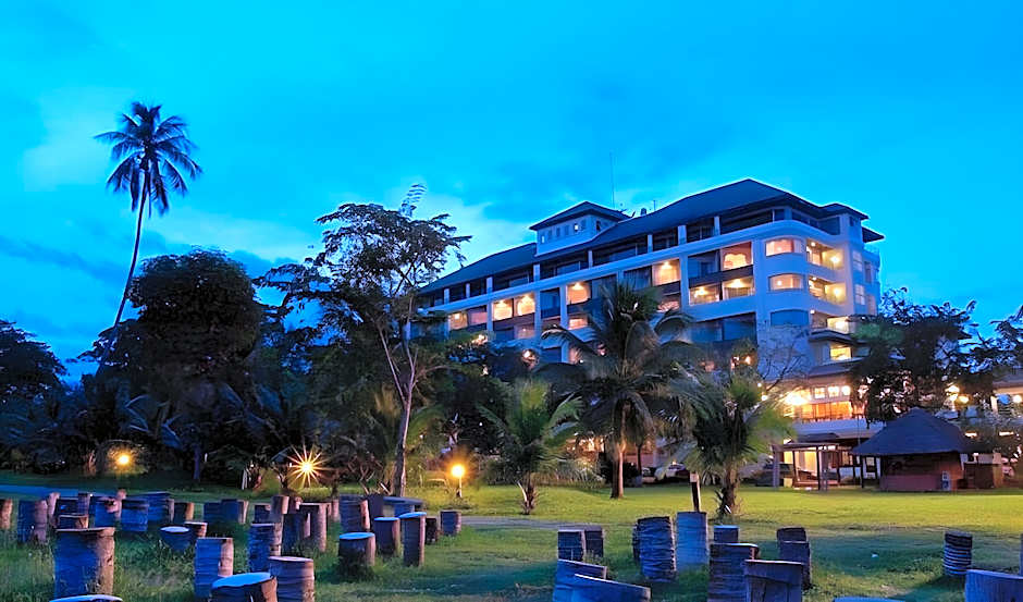 Khanom Golden Beach Hotel