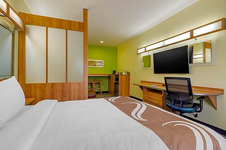 Quality Inn & Suites Lehigh Acres Fort Myers