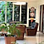 Victoria Palms Hotel