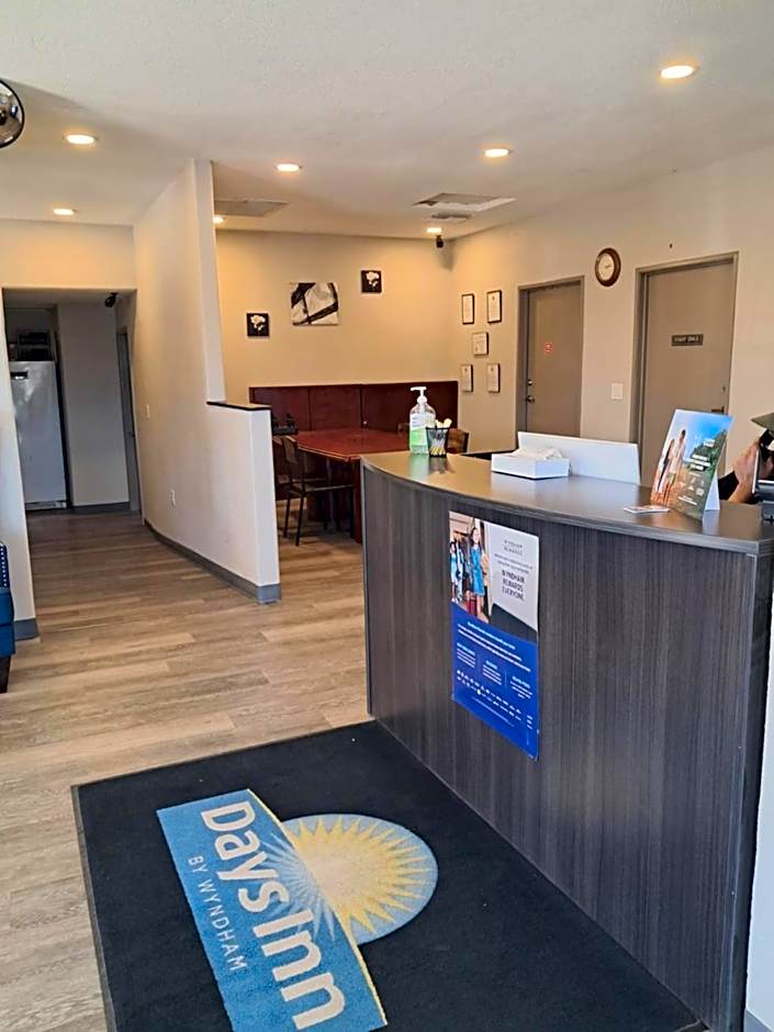 Days Inn by Wyndham Safford, AZ