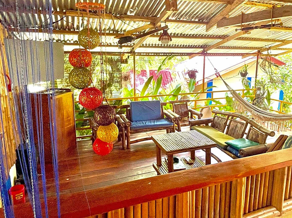 Blue Moon Guesthouse