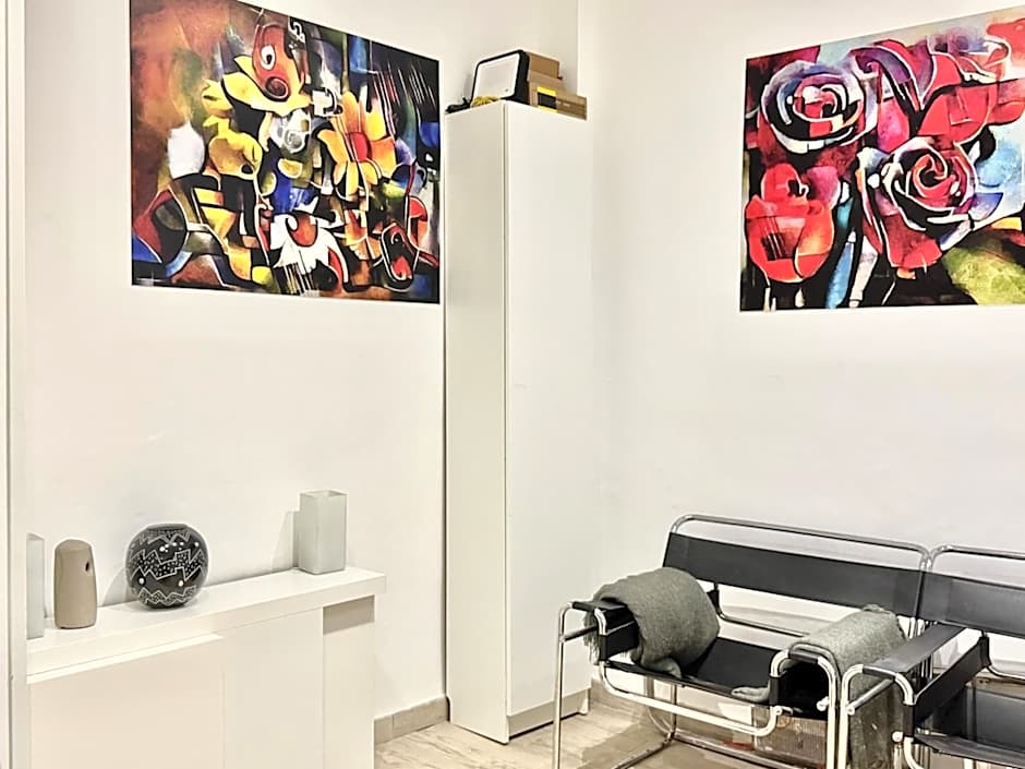 Ilustre - City-View Rooms with AC in Málaga's Old Town - Steps from Calle Larios and the Thyssen