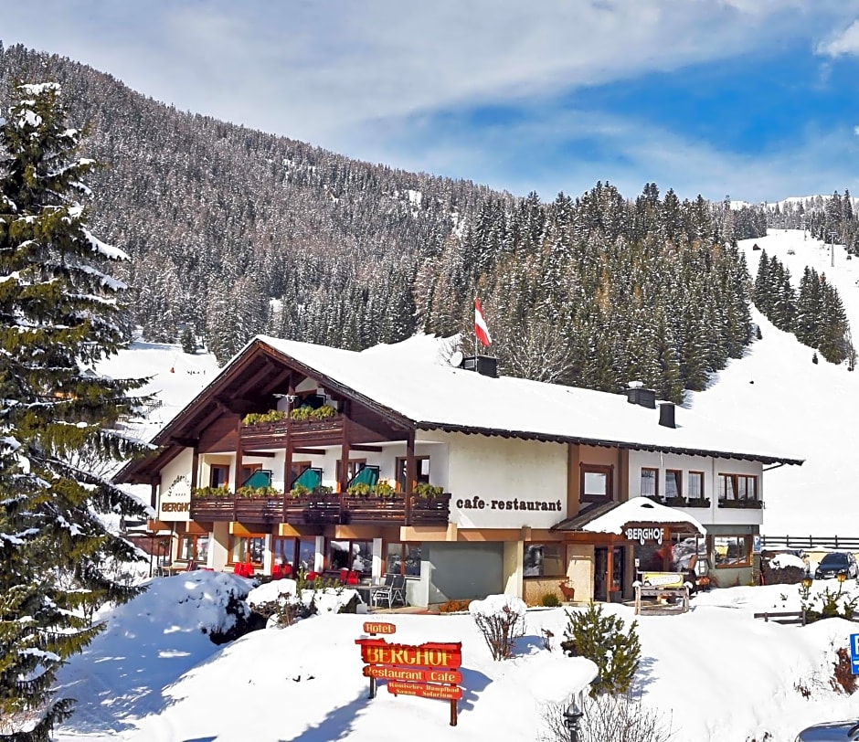 Schi- und Wanderhotel Berghof