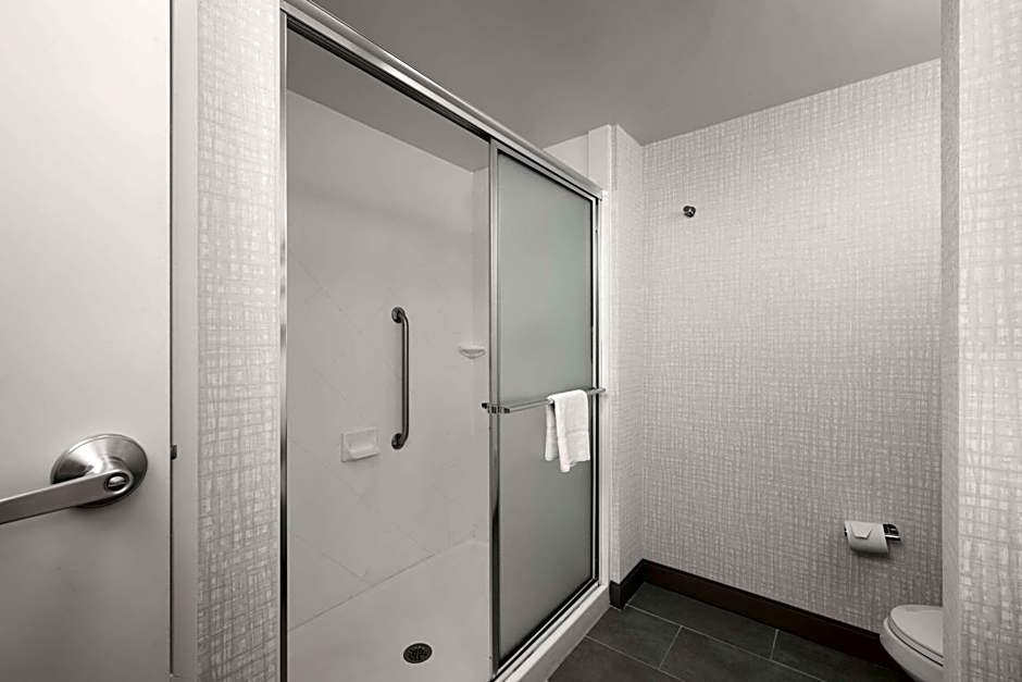 Hampton Inn By Hilton - Suites Cape Cod-West Yarmouth