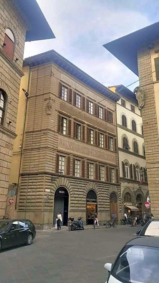 Tornabuoni La Petite Suite