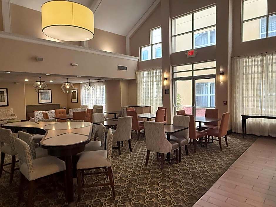 MainStay Suites