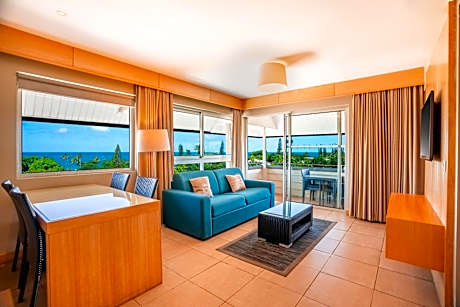 One-Bedroom Suite with Partial Sea View