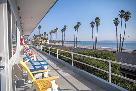 Beach Street Inn and Suites