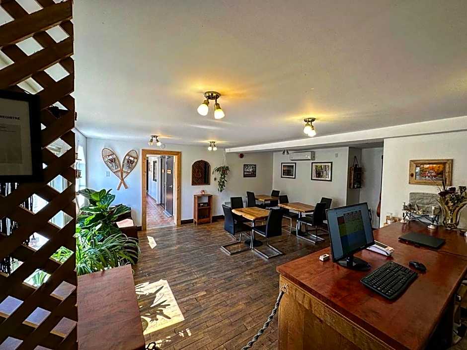 Auberge Du Lac Malcom