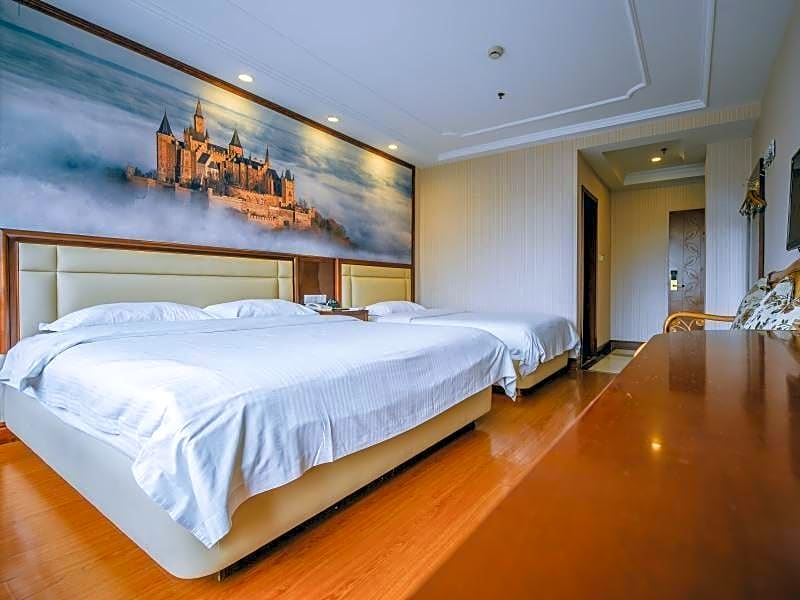 GreenTree Inn Jiaxing Zhapu jiulong Mountain Express Hotel