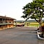 Harvest Drive Family Inn - Renovated Rooms