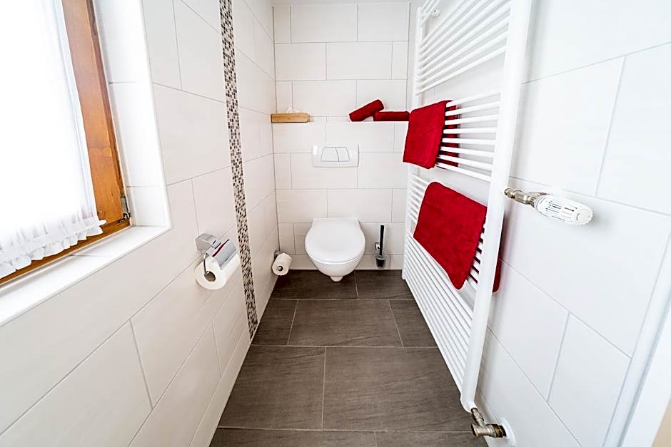 Frühstückspension Gästehaus Zum weissen Rössl