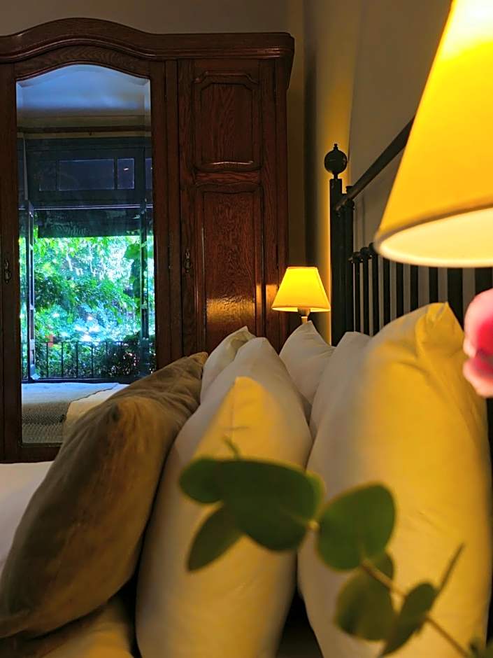 BE Jardin Escondido By Coppola