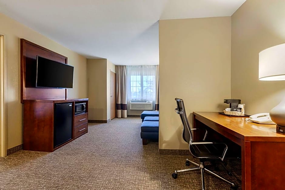 Comfort Suites Johnson Creek
