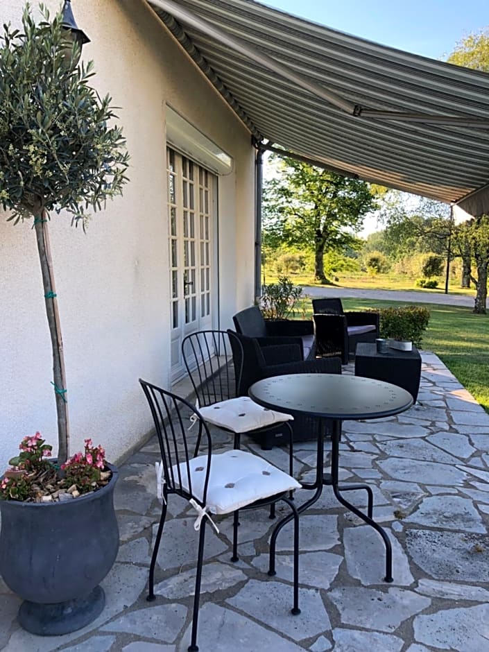 LA FERME D'AIGUROLLES