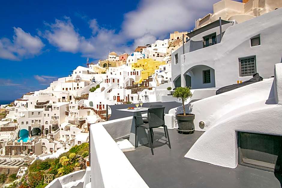Theodora Suites