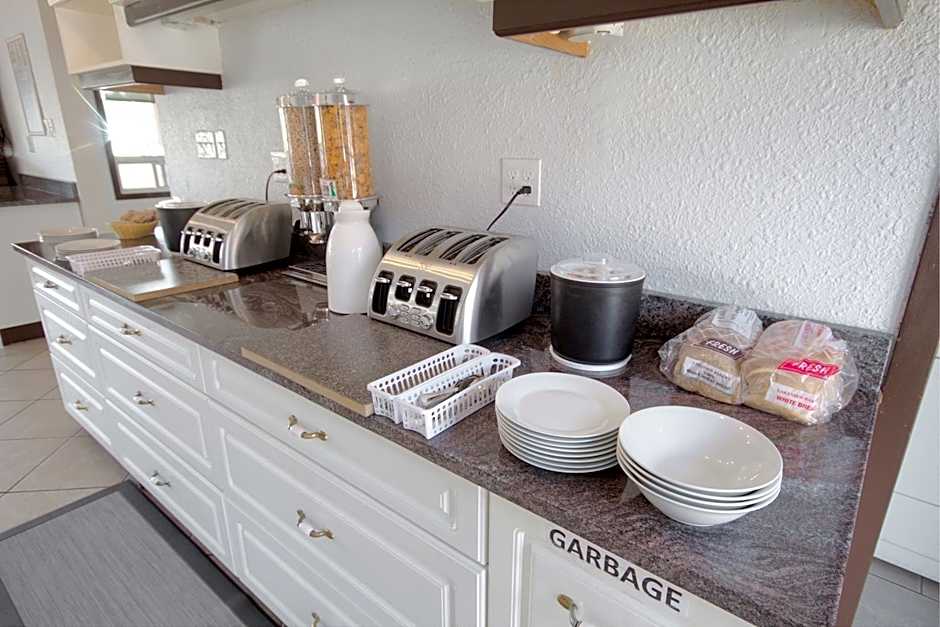 Motel 6-Lethbridge, AB