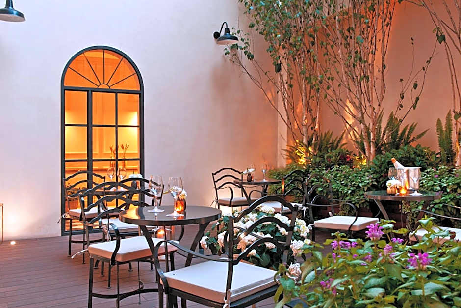 The Fifteen Keys Hotel