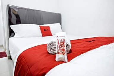 RedDoorz near Jalan Perintis Kemerdekaan Lampung