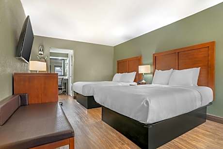 Quality Inn & Suites near Panama City Beach