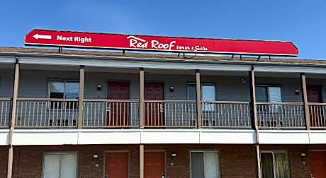 Red Roof Inn & Suites Swansea