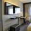 Le Meridien Paris Arc De Triomphe