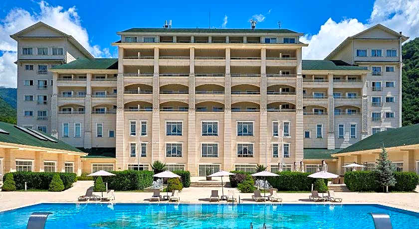 Qafqaz Riverside Hotel