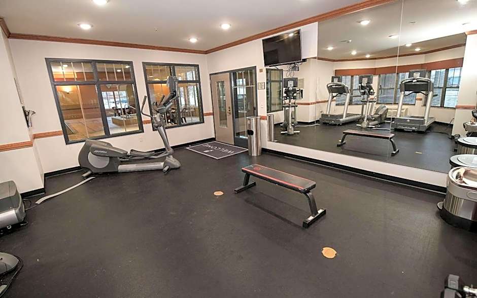 Country Inn & Suites by Radisson, Grand Forks, ND