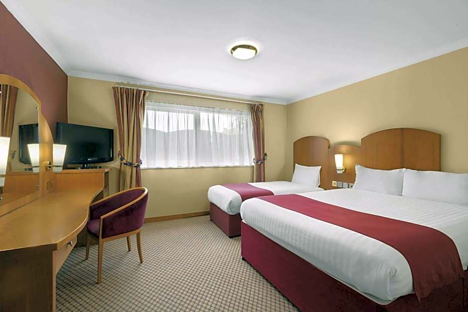 Savera Hotel South Ruislip