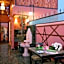 Riad Wazani Square & SPA
