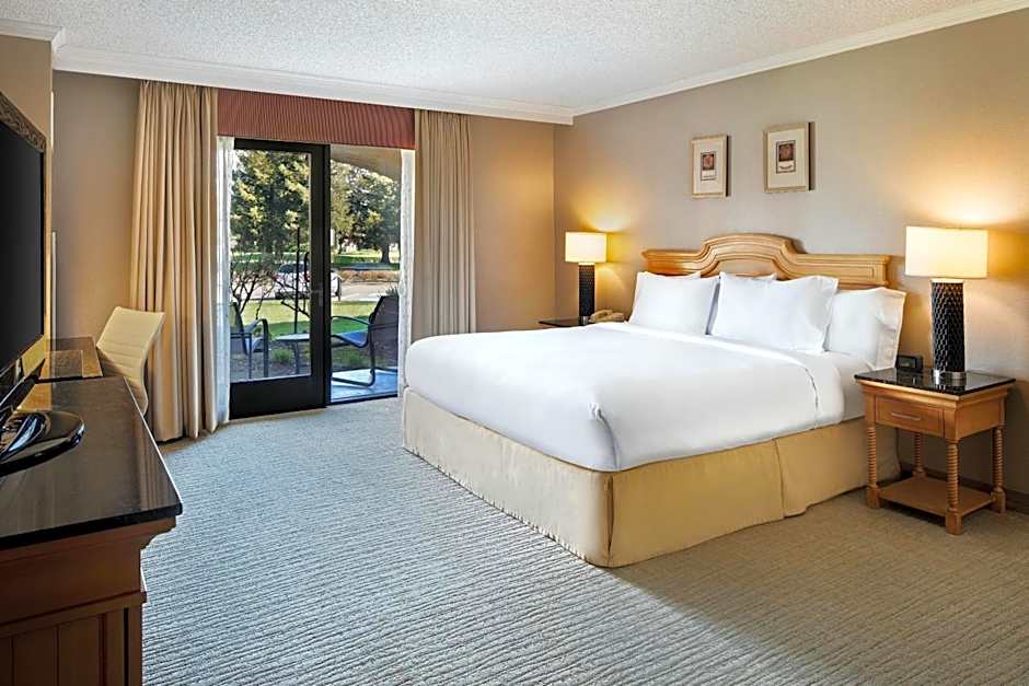 DoubleTree By Hilton Hotel Sonoma Wine Country