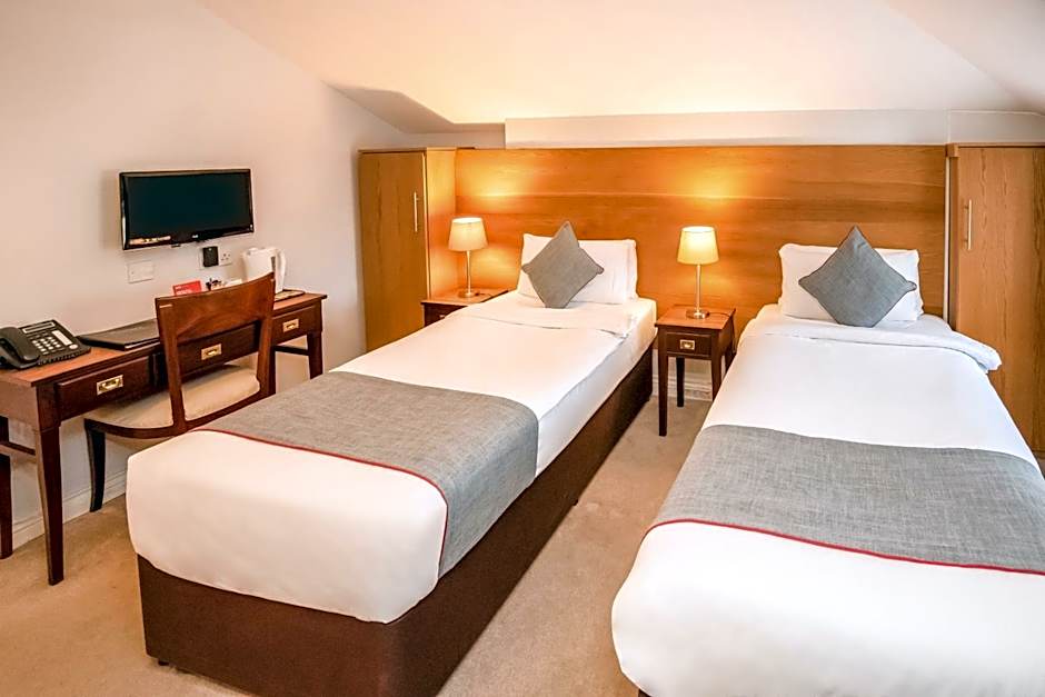 OYO Flagship The Regency