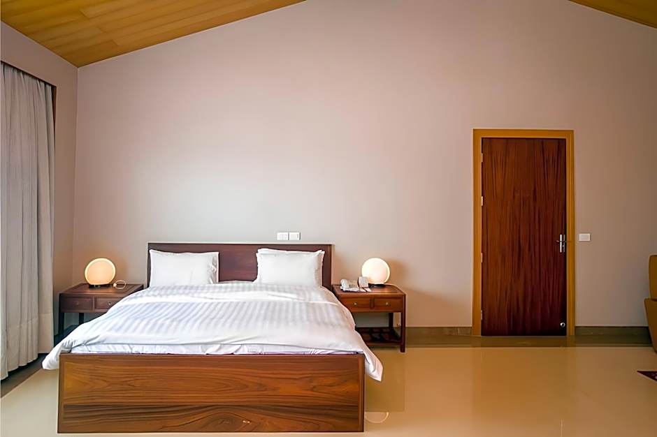 Lagos Oriental Hotel