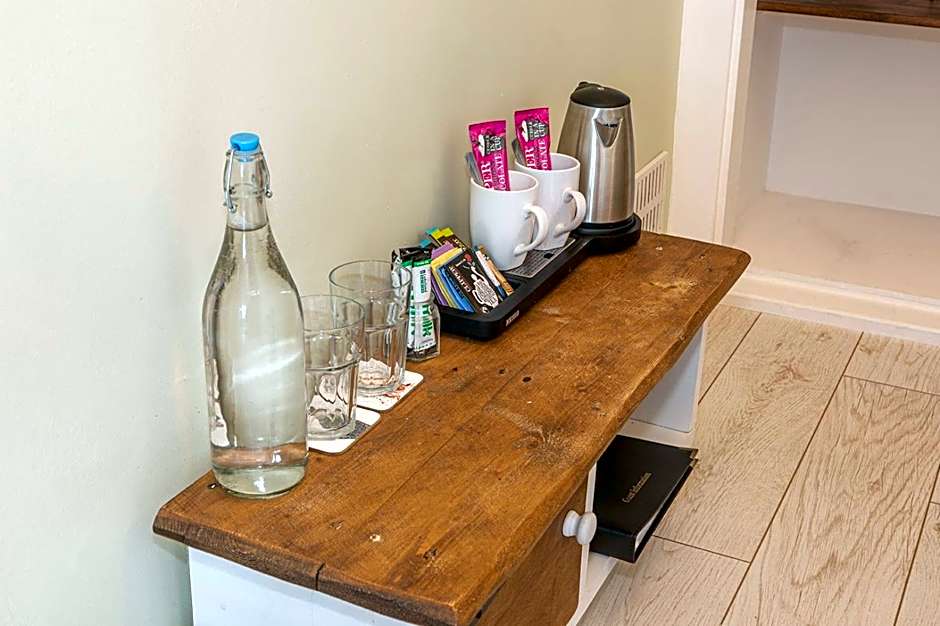 The Sleep-Inn Hare B&B