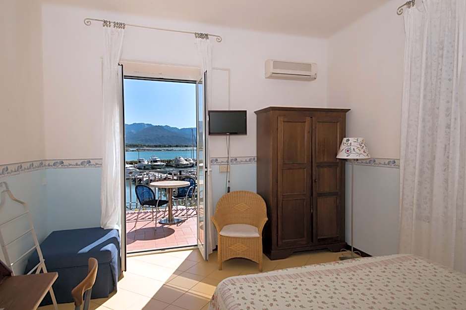 Hotel Sette Archi