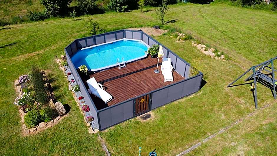 Walnut House