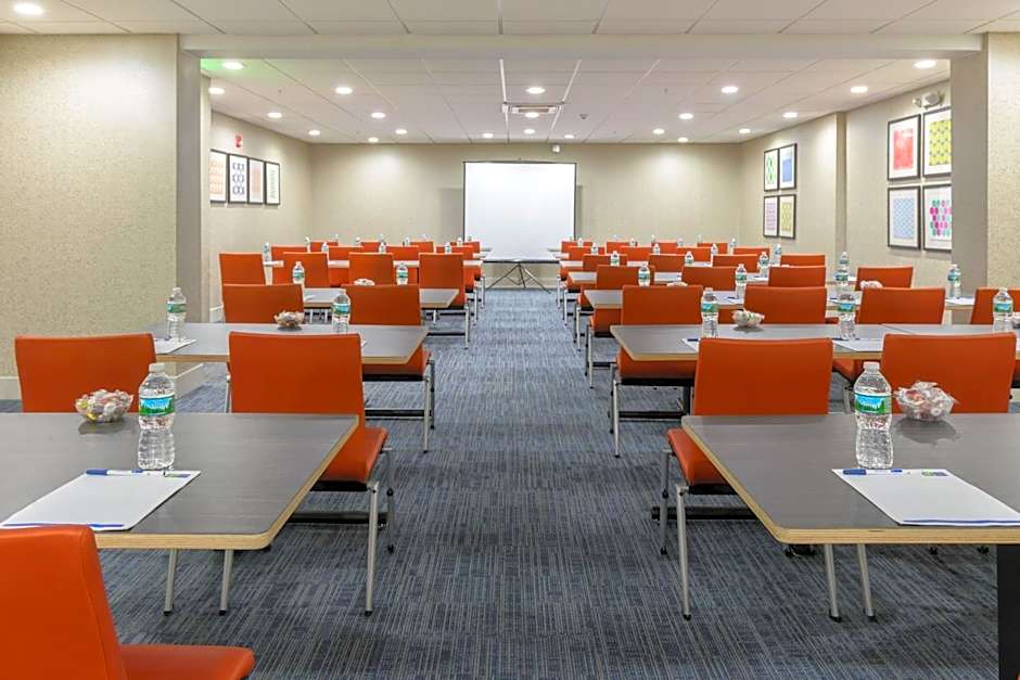 Holiday Inn Express Southington By IHG